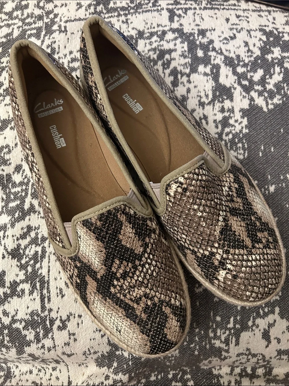 Clarks stylish slip